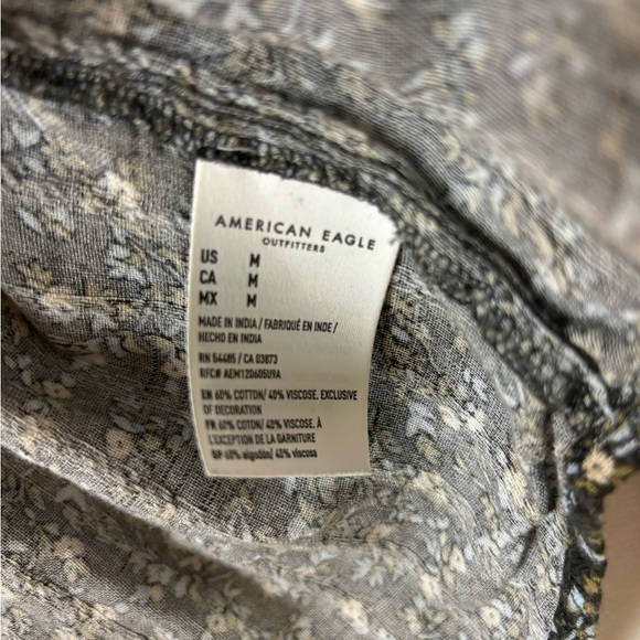 American Eagle floral western button down size medium - Picture 5 of 6